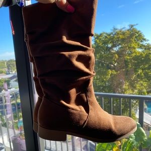 Brown Girl Boots Size 3